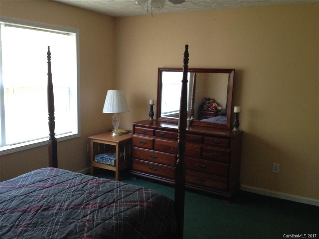 212 Bent Tree Drive - Photo 13
