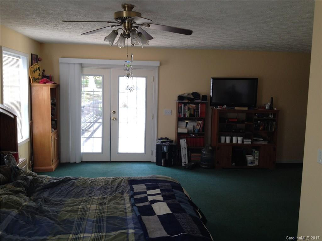 212 Bent Tree Drive - Photo 9
