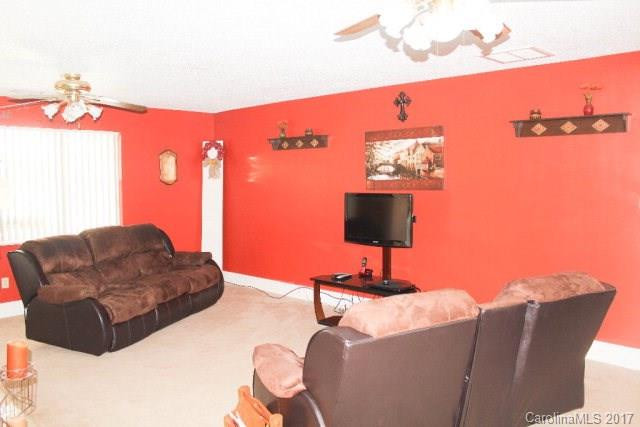 5392 Patton Road - Photo 4