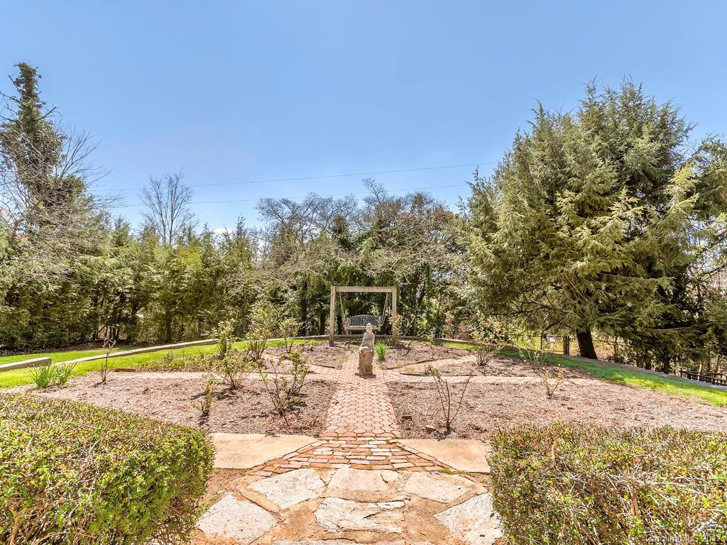 260 Stratford Road - Photo 22