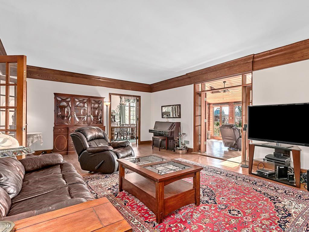 260 Stratford Road - Photo 5