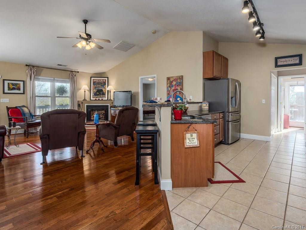 128 Sharon Ridge Court - Photo 8