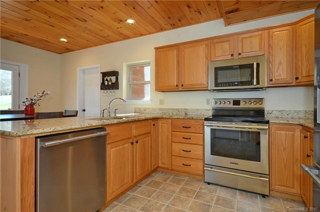 210 Tanner Trail - Photo 11