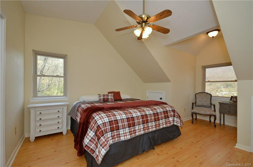 210 Tanner Trail - Photo 14