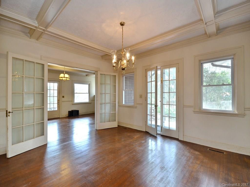 883 Hendersonville Road - Photo 6