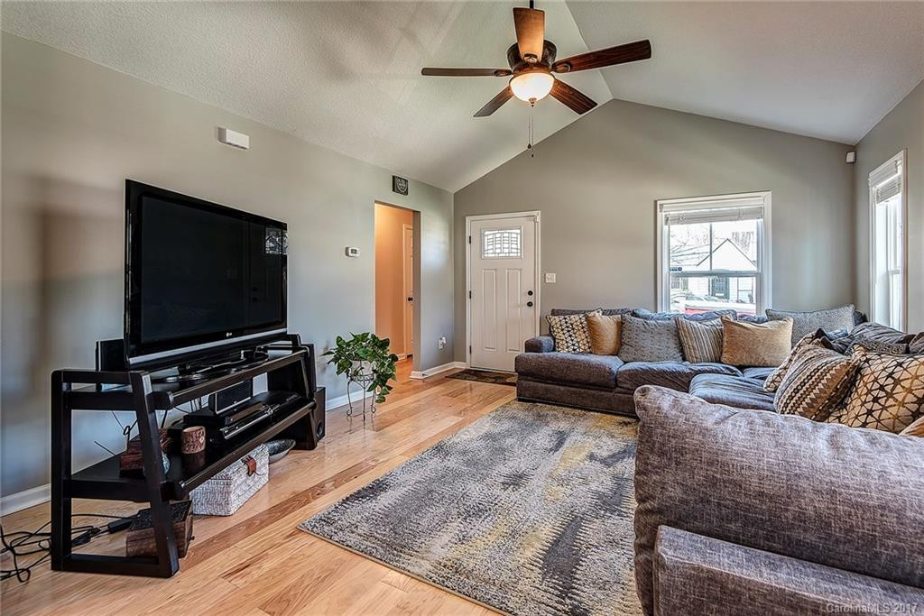 48 Valley View Road - Photo 2