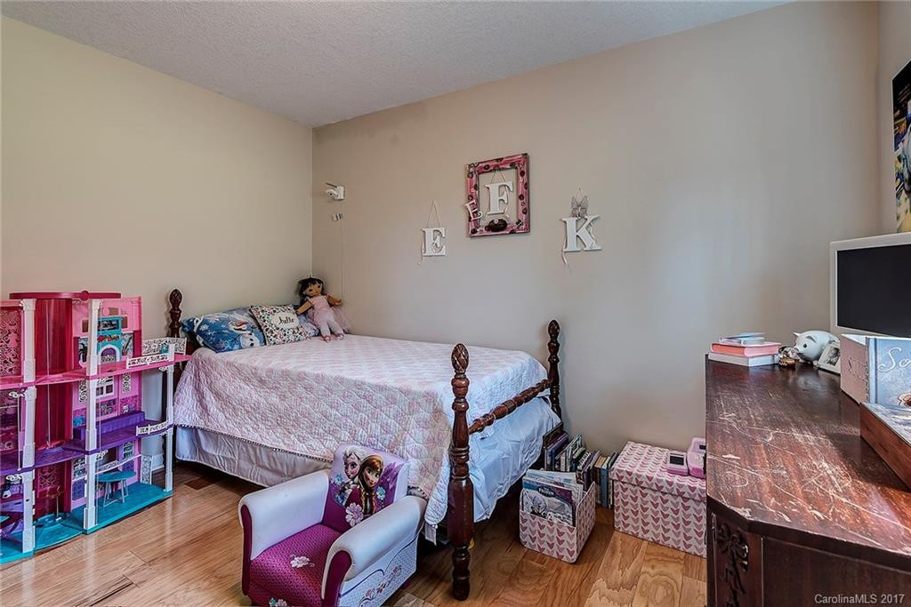 48 Valley View Road - Photo 13