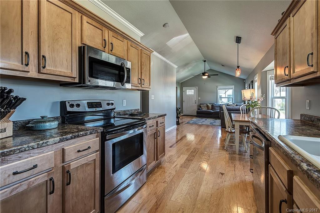 48 Valley View Road - Photo 6