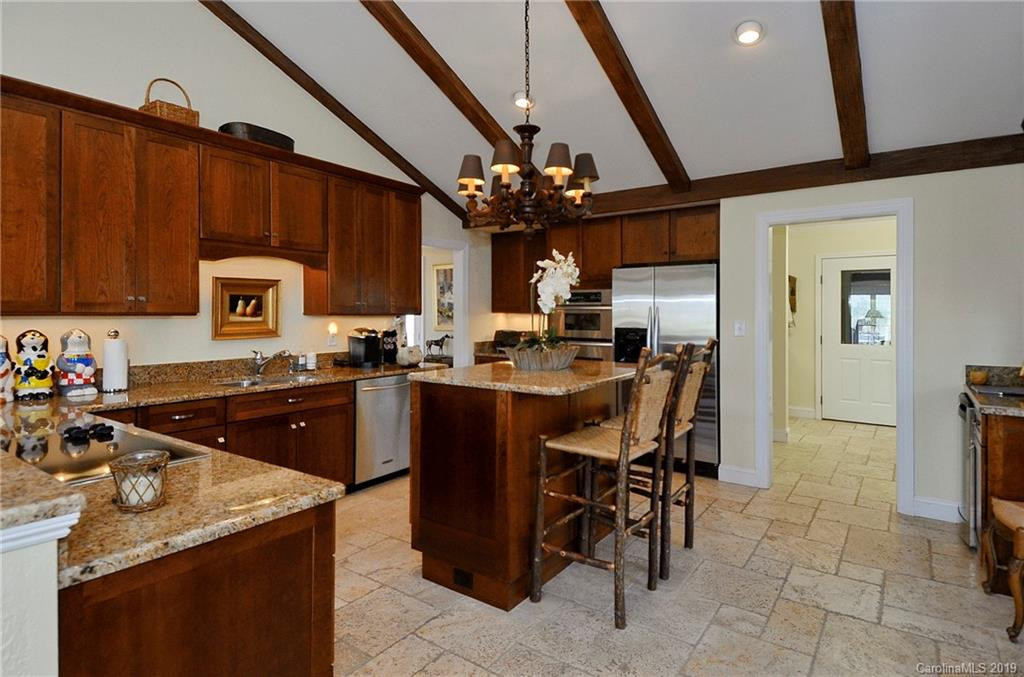 444 Golf View Road - Photo 13