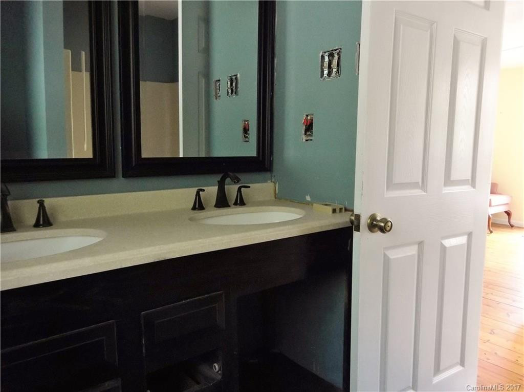 32 Little Mountain Road - Photo 14