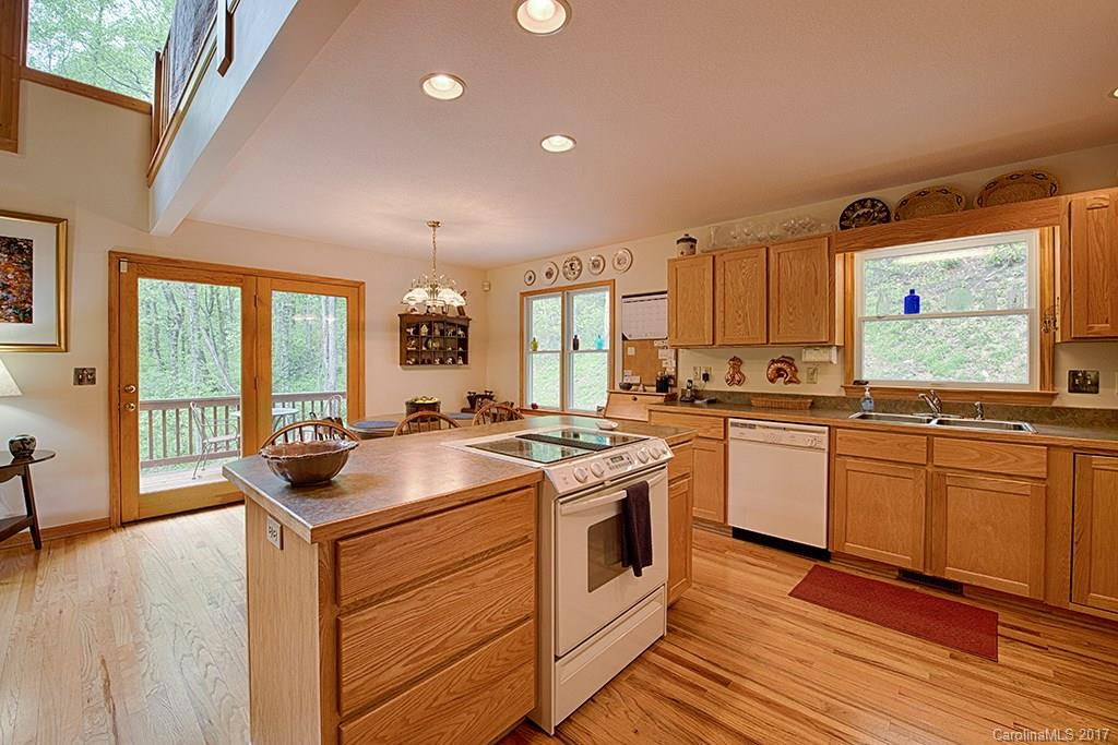 605 Nottingham Road - Photo 9