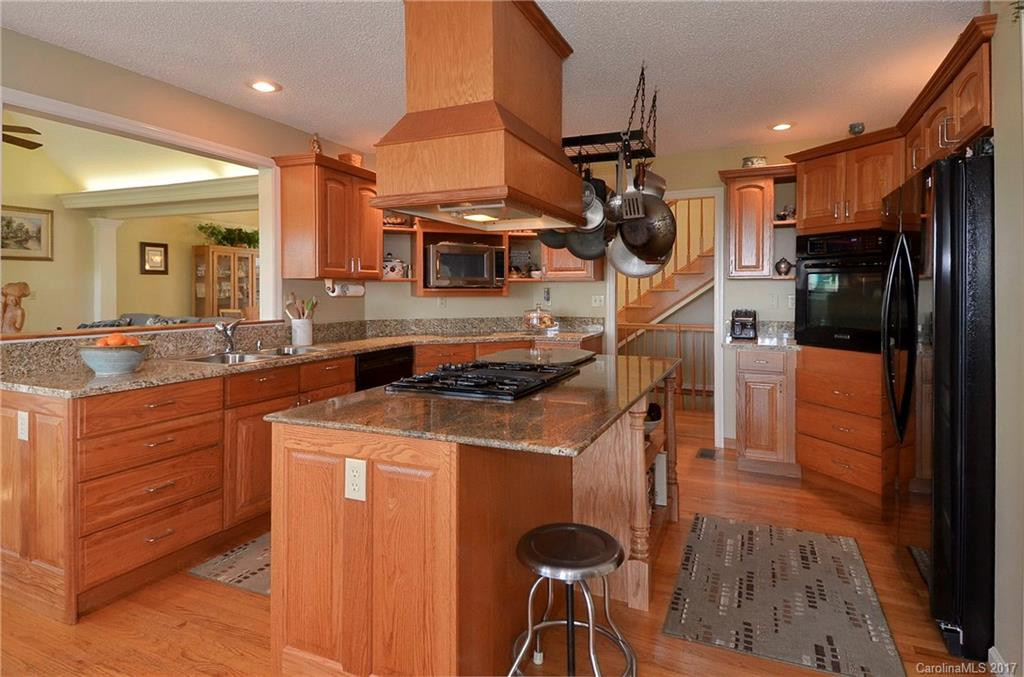52 Mountain Tea Lane - Photo 7
