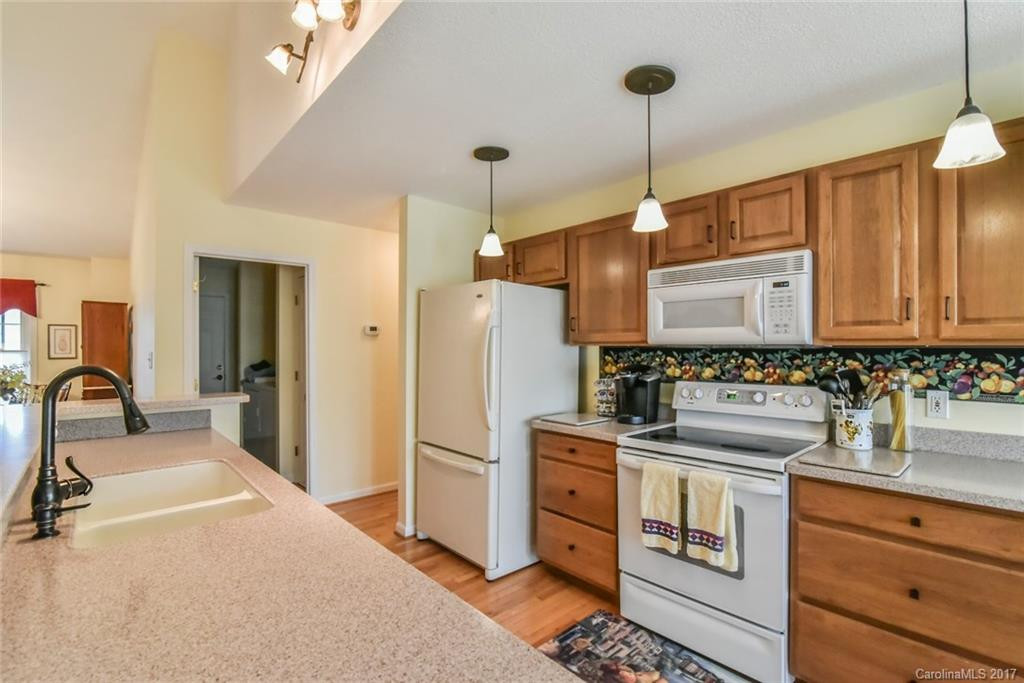 48 Eden Glen Road - Photo 6