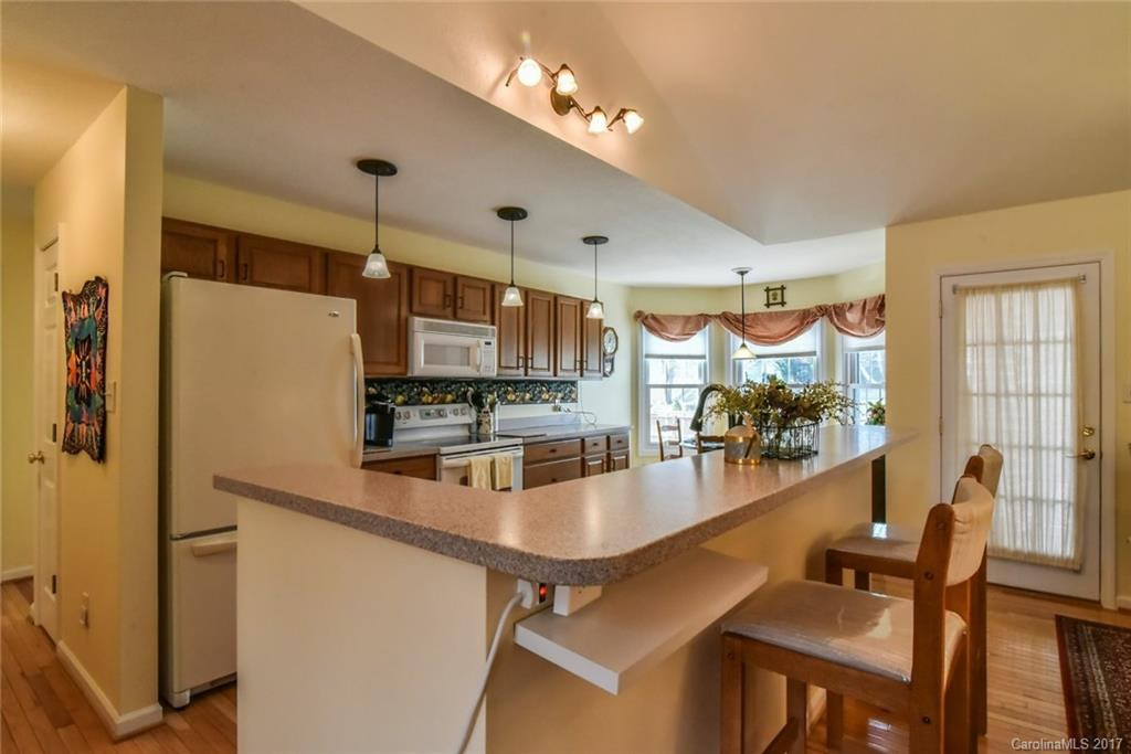 48 Eden Glen Road - Photo 7