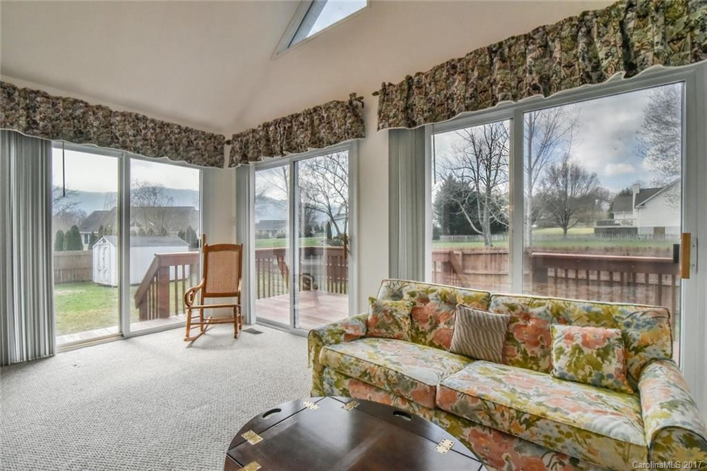 48 Eden Glen Road - Photo 9