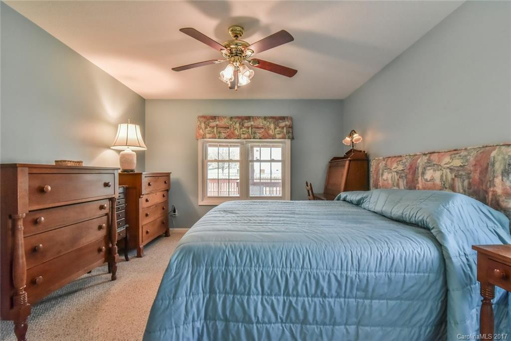 48 Eden Glen Road - Photo 10
