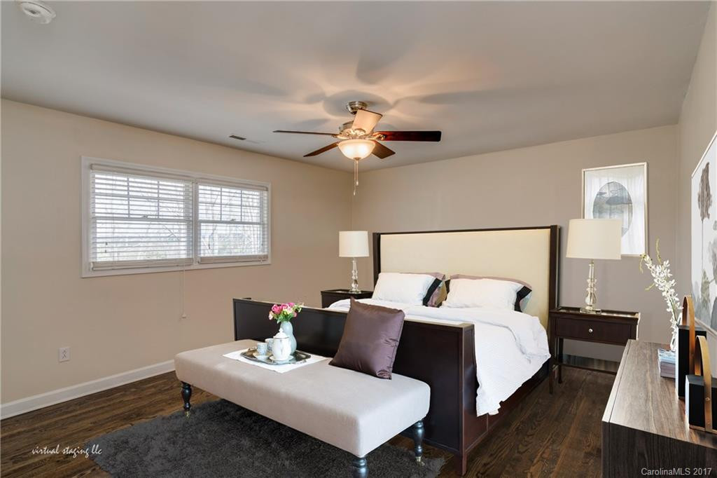 308 Blakewood Court - Photo 17