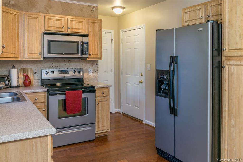63 Singleton Lane #63 - Photo 4