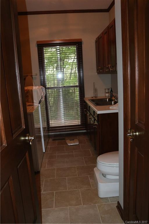 183 Alden Court - Photo 8
