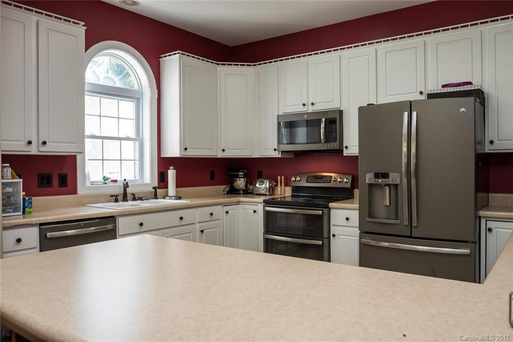 431 Nesbitt Drive - Photo 8
