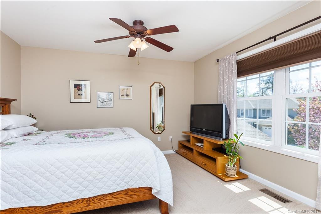 21 Aberdeen Drive #18 - Photo 9