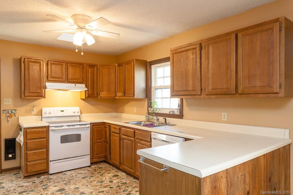 340 Genesis Circle - Photo 6