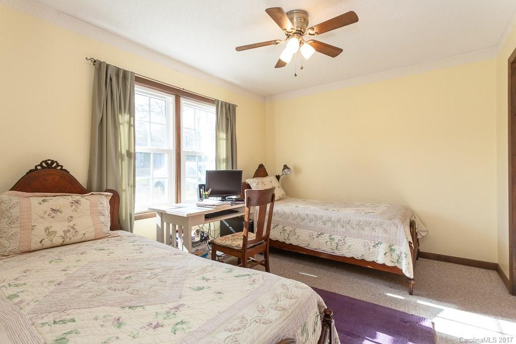 340 Genesis Circle - Photo 9