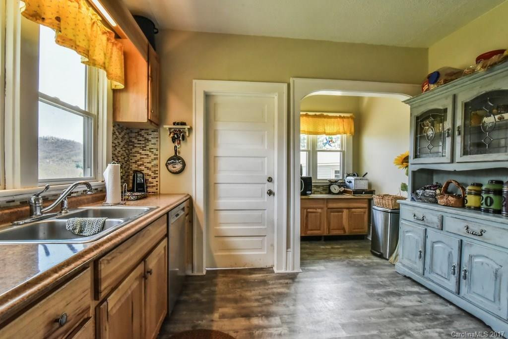 169 Oakmont Drive - Photo 10