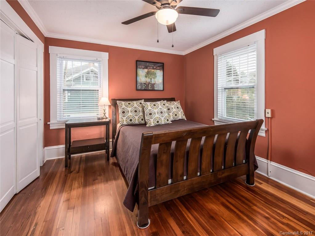 257 French Broad Avenue - Photo 12