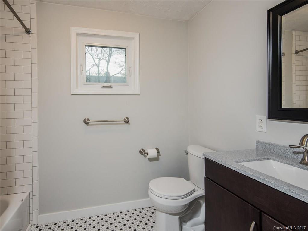 257 French Broad Avenue - Photo 13