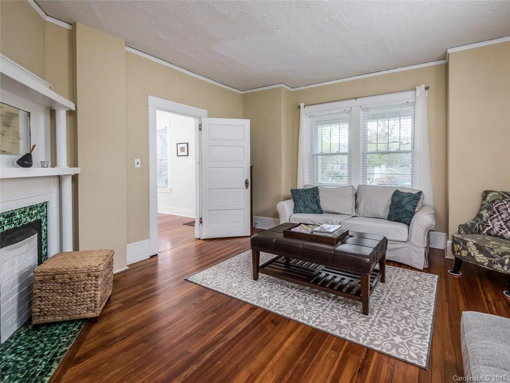 257 French Broad Avenue - Photo 5
