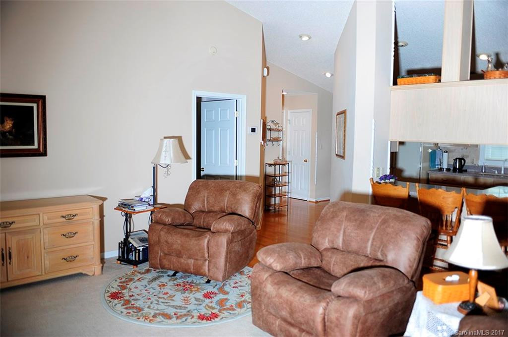 11 Heather Way #A - Photo 17