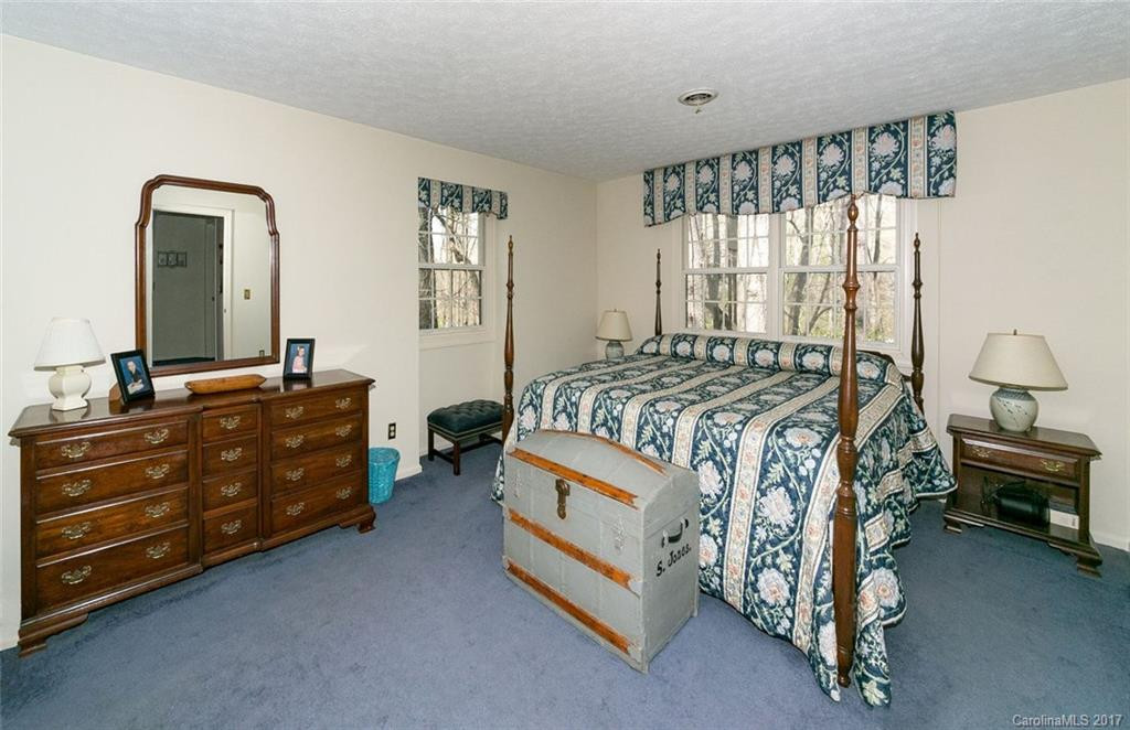 131 Estate Drive - Photo 16