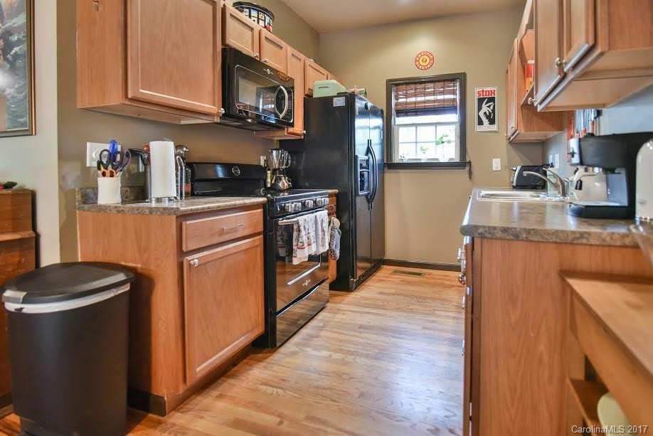 31 Oakcrest Place - Photo 10