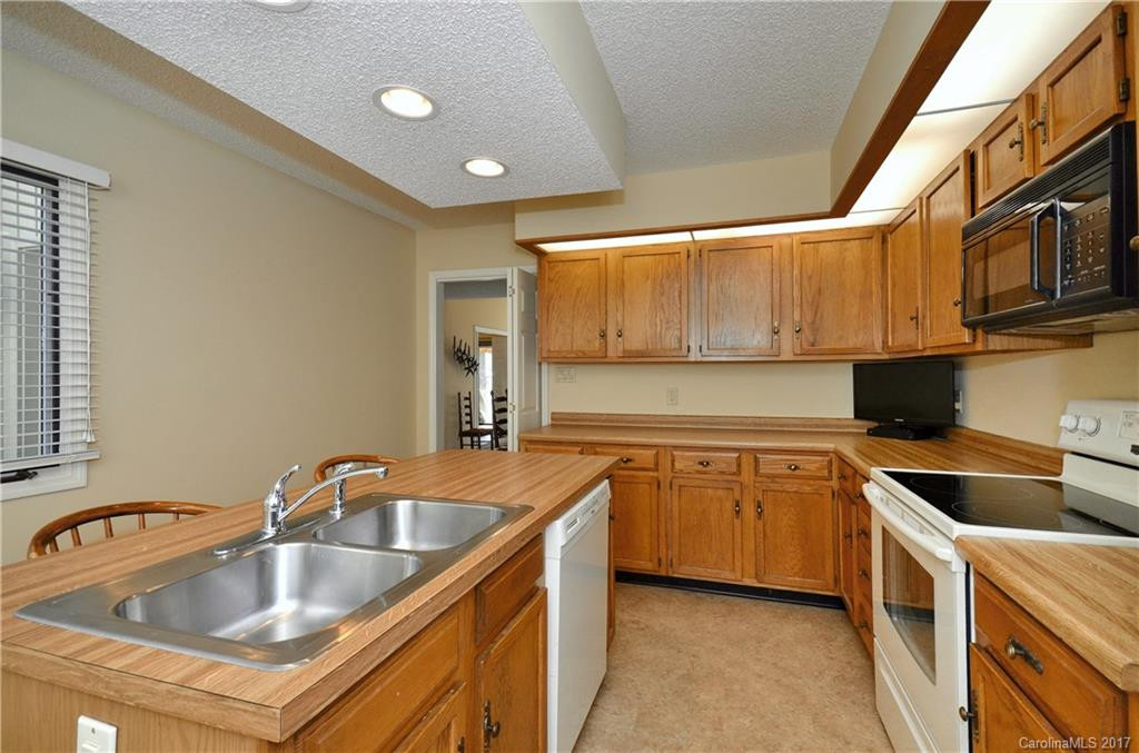118 Clubwood Court #118 - Photo 9