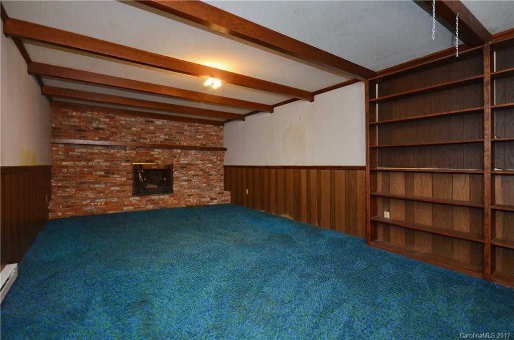 24 Mayfair Drive - Photo 10
