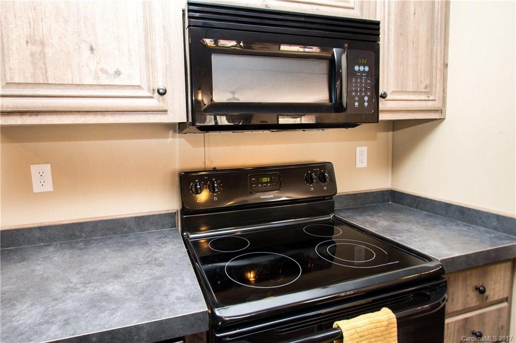 3185 Mentink Drive - Photo 12