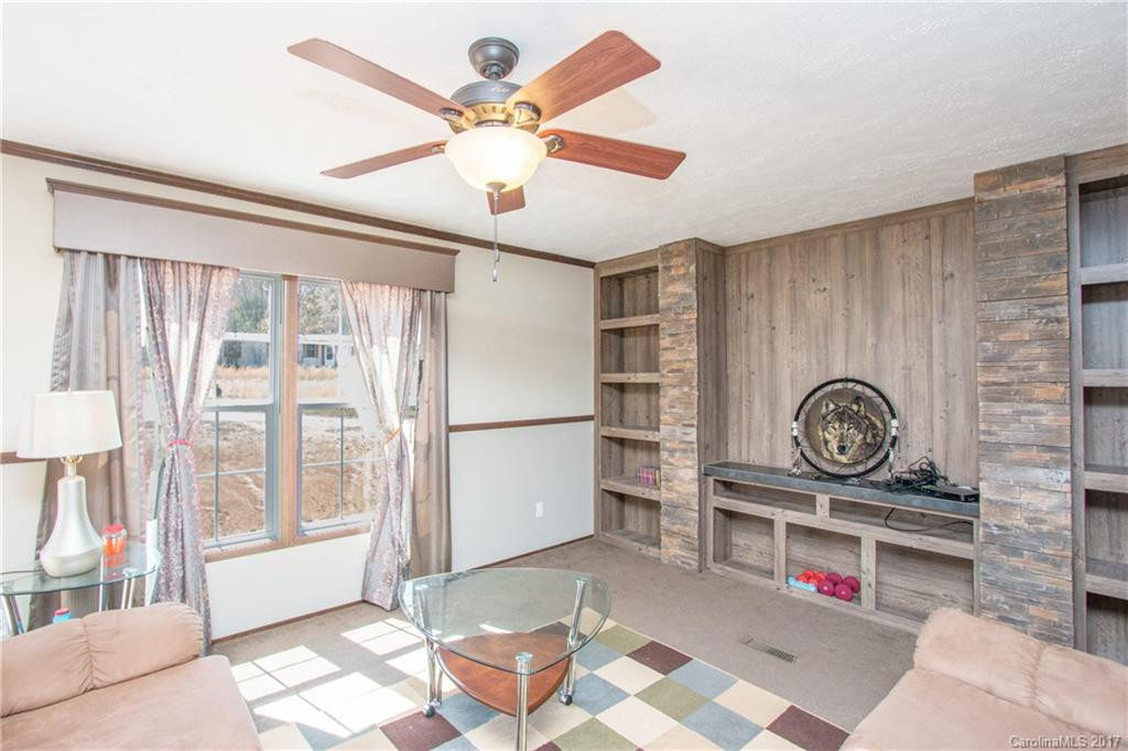 3185 Mentink Drive - Photo 4