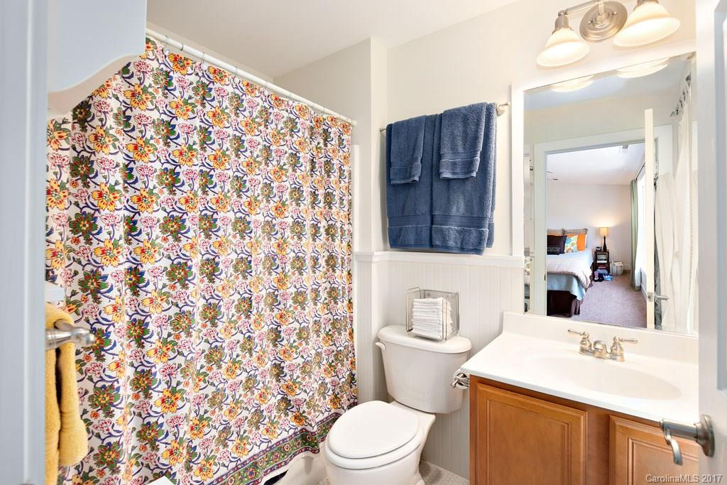 455 Riverview Drive - Photo 16
