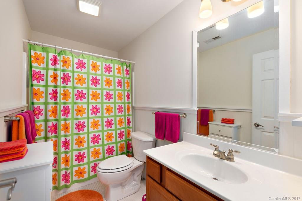 455 Riverview Drive - Photo 19