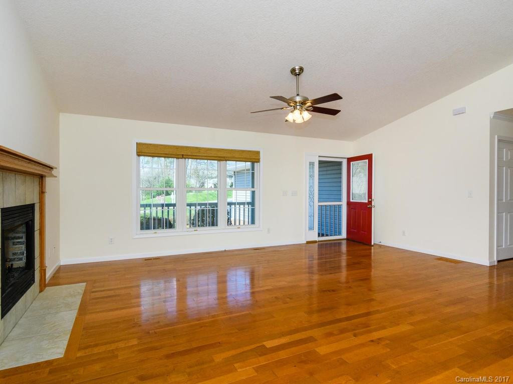 10 Piper Drive - Photo 3