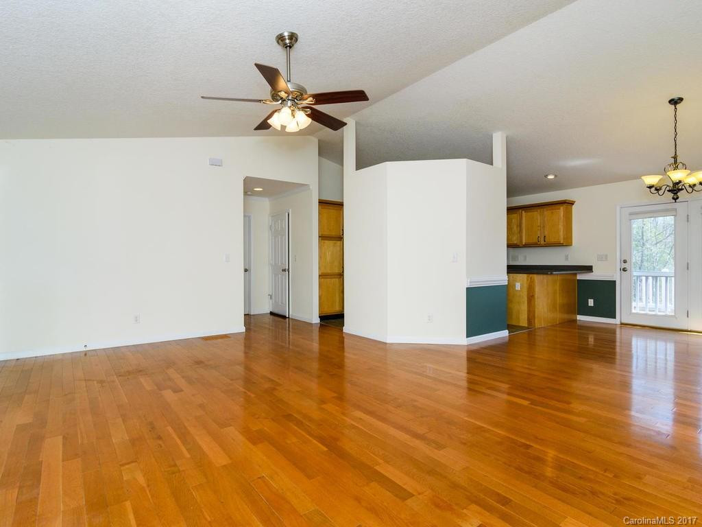 10 Piper Drive - Photo 6