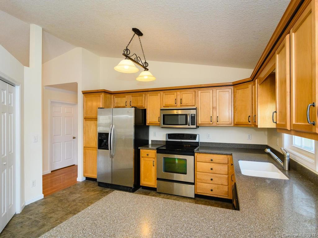 10 Piper Drive - Photo 9