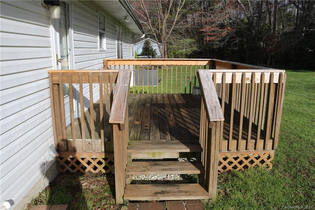 32 Meadow Drive - Photo 15
