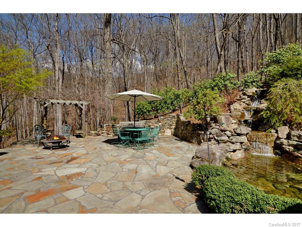 335 Lynn Cove Road - Photo 4
