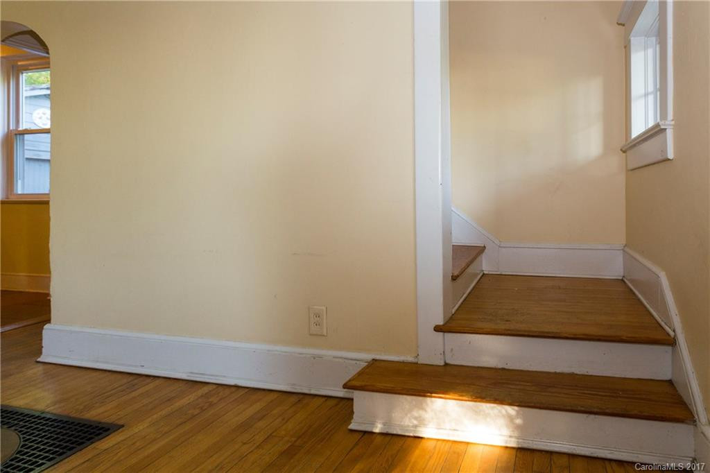 81 Arlington Street #4 - Photo 4