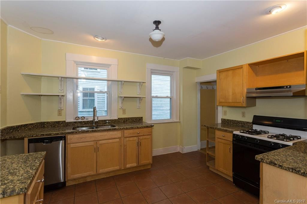 81 Arlington Street #4 - Photo 5