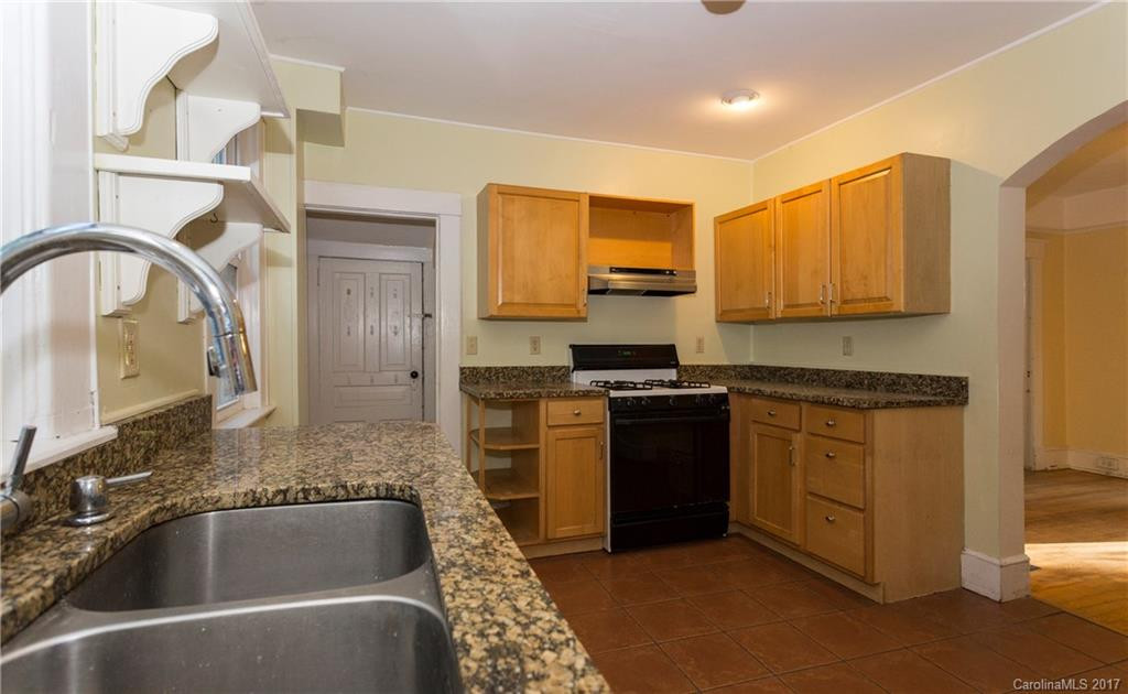 81 Arlington Street #4 - Photo 6