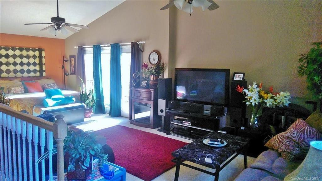 446 Old Marshall Highway - Photo 5