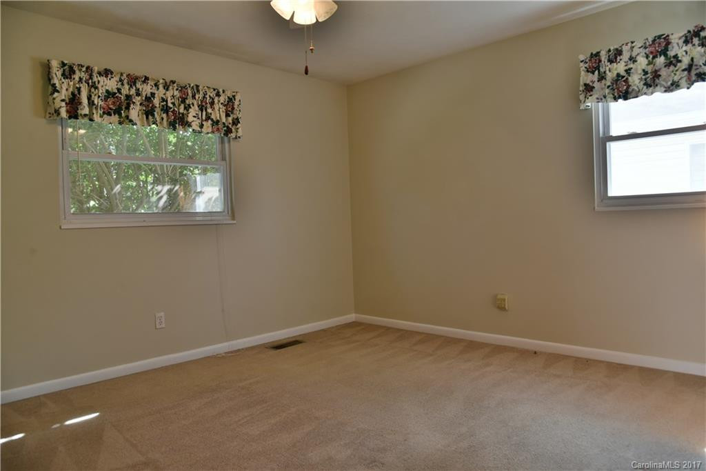 17 Rex Drive - Photo 10